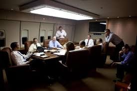 قاعة اجتماعات طائرة لكبار المسؤولين في إدارة الرئيس الأميركي