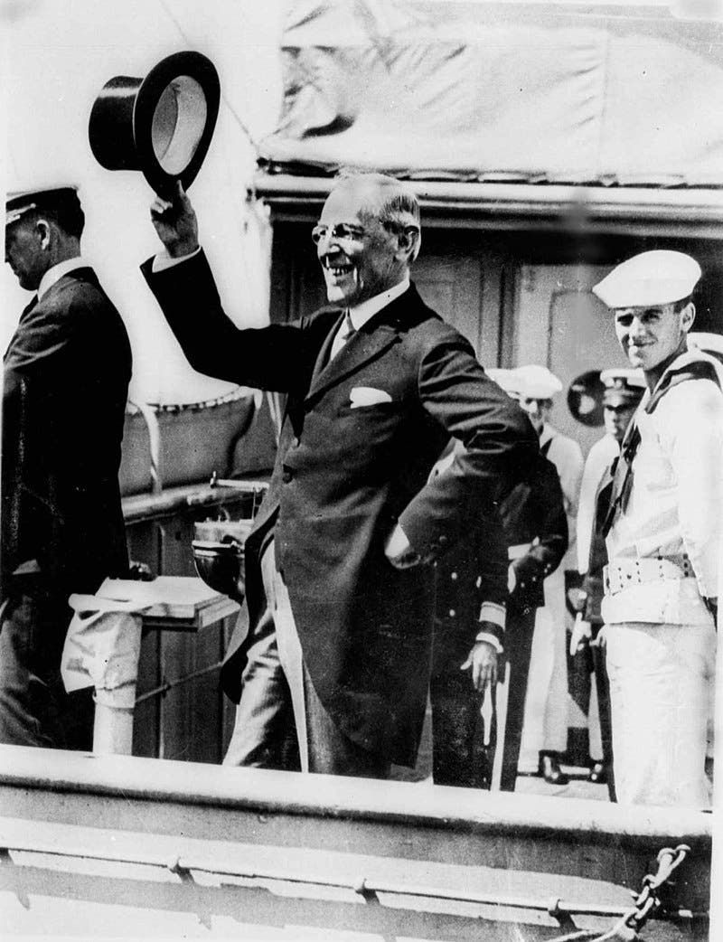 صورة للرئيس الأميركي ولسن عقب عودته من باريس عام 1919