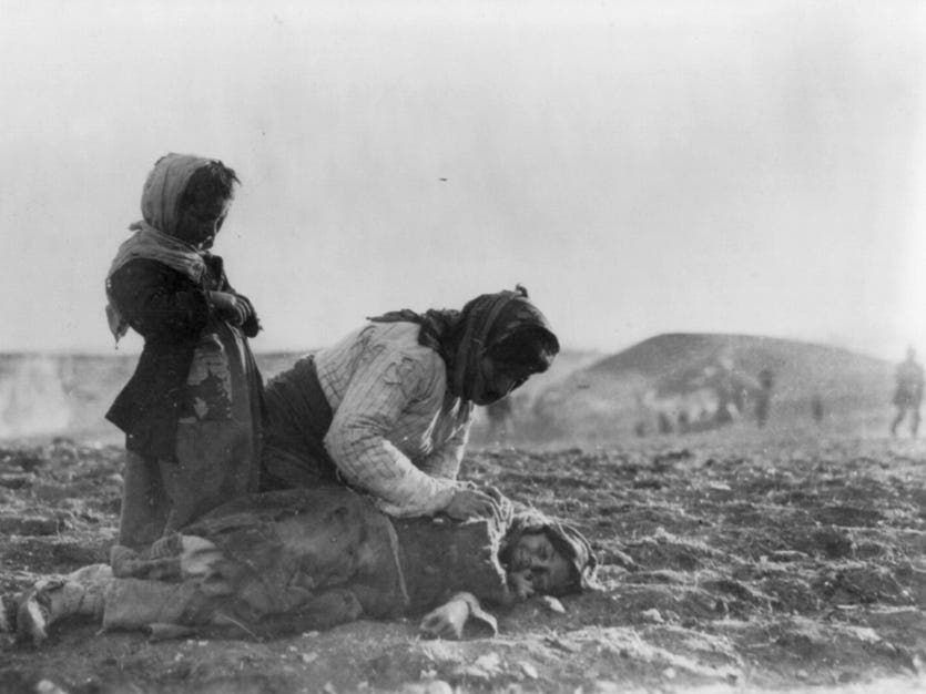 صورة لبعض ضحايا ابادة الأرمن