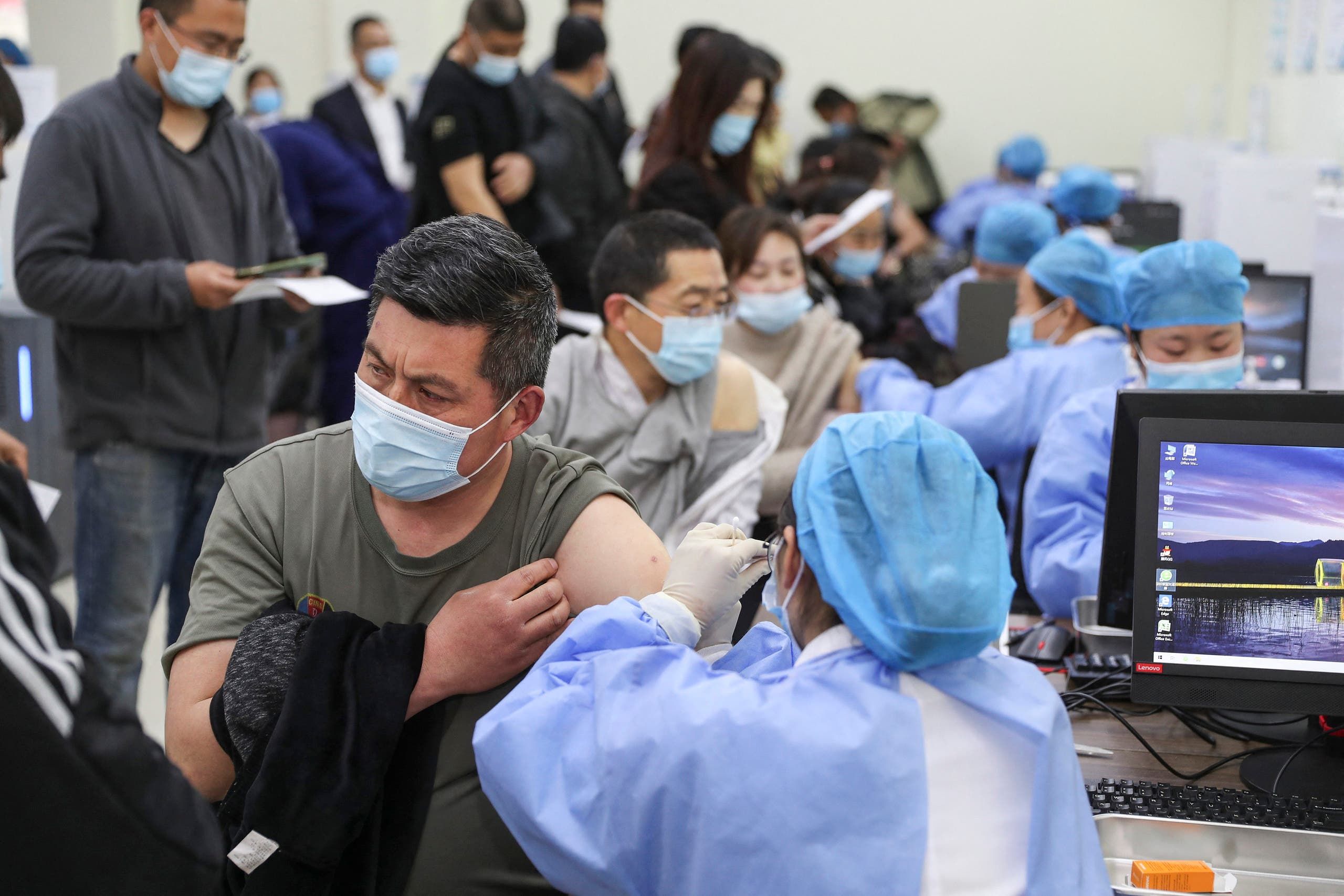 من حملة التطعيم في الصين