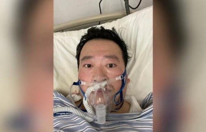 وفاة الطبيب الصيني الذي حذر من كورونا وهددته الشرطة
