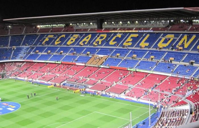 رسمياً.. 'برشلونة' يتعاقد مع بديل ديمبيلي!