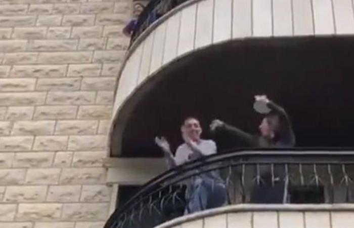 كما في إيطاليا.. لبنانيون ضمن الحجر الصحي يرقصون على شرفات منازلهم (فيديو)