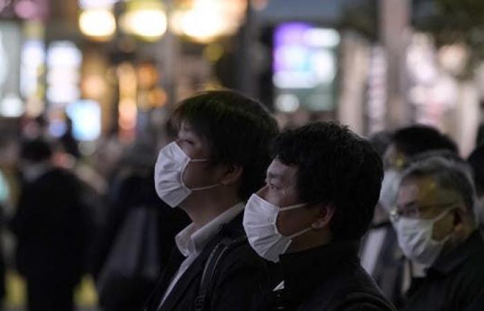 "خطأ لا يغتفر".. تفاصيل إصابة 18 طبيبا يابانيا بكورونا