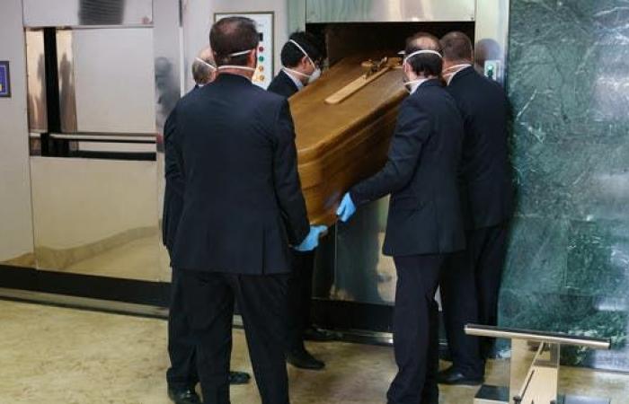 مدريد تفيض جثثاً.. 14 مقبرة تتوقف عن استقبال النعوش