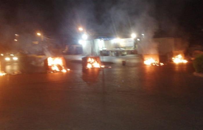 بعد تظاهرة العاصمة... قطع طرقات واحتجاجات مناطقية