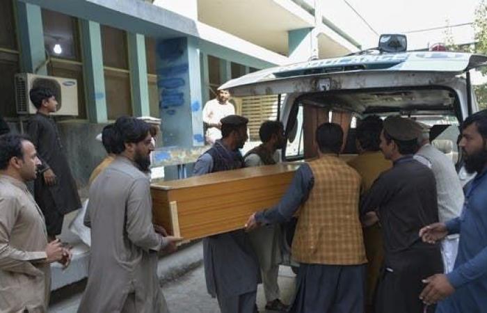 لأجل "الفيزا".. مقتل 11 أفغانية دهساً في ملعب كرة قدم