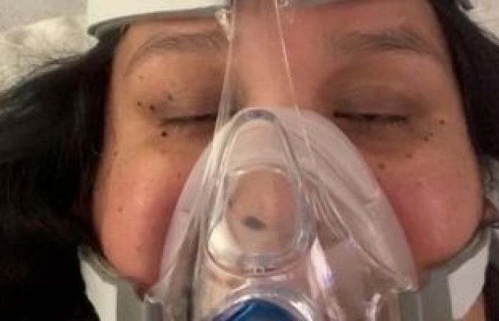 أمريكية تصاب بكورونا مرتين وتحذر: الإصابة للمرة الثانية قد تكون قاتلة