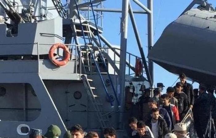 البحرية المصرية تنفذ مركباً تركياً من الغرق في المتوسط