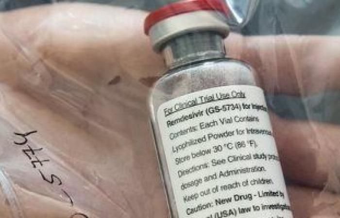 روسيا تطلب الحصول على ترخيص لإنتاج عقار ريميديسيفير الأمريكى لعلاج كورونا