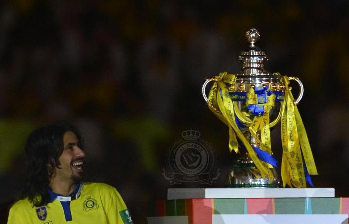 205 مباريات تعيد حسين عبدالغني إلى مهمة إنقاذ النصر