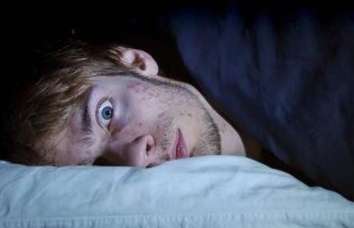 صعوبة النوم وتلف الخصيتين مخاطر تلاحق المتعافين من فيروس كورونا