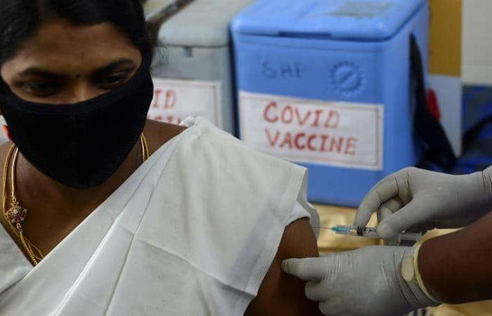 الهند ترد على 4 أسئلة شائعة قبل أكبر حملة تطعيم بلقاحات كورونا