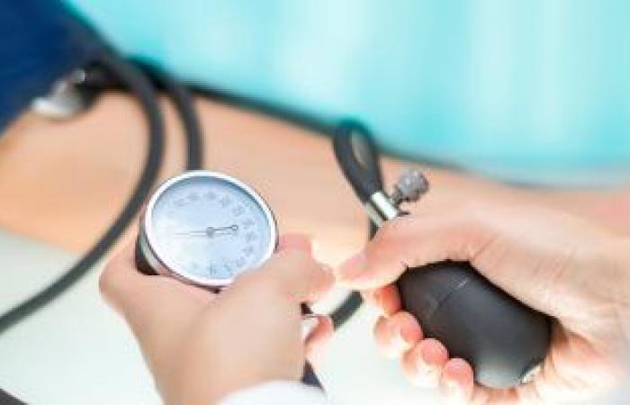 كيف يمكن لمرضى الضغط المرتفع خفض ضغط الدم بسرعة؟
