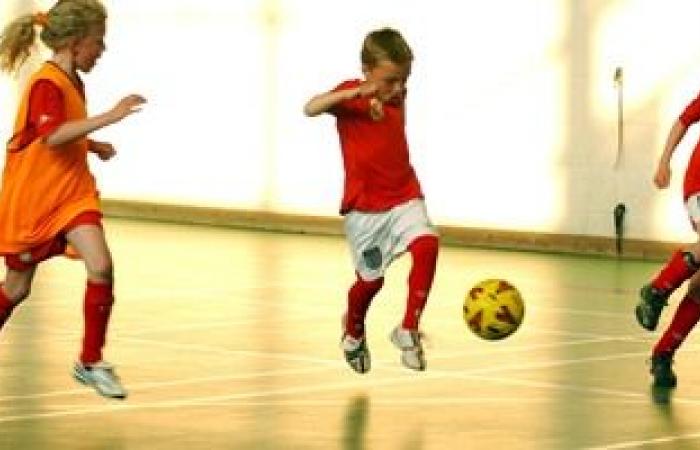 4 نصائح لمساعدة الأطفال فى الحفاظ على وزن صحى.. ممارسة الرياضة أهمها