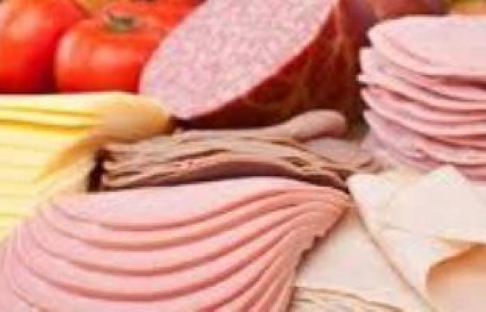 اللحوم المصنعة تزيد من مخاطر الإصابة بسرطان القولون