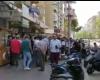 خلاف بين معتصمين في طرابلس.. والجيش يتدخل