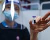 الصين تدرس خلط لقاحات كورونا لتوفير مزيد من الفاعلية ضد سلالات الفيروس