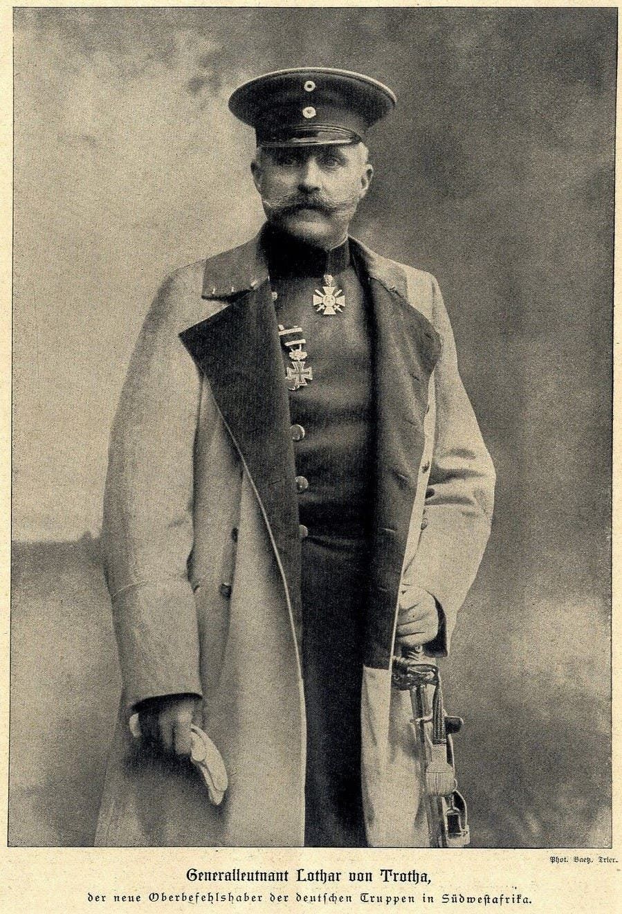 صورة للجنرال الألماني فون تروتا