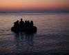 هروباً من الموت… قارب لبناني جديد معطّل بين اليونان وتركيا